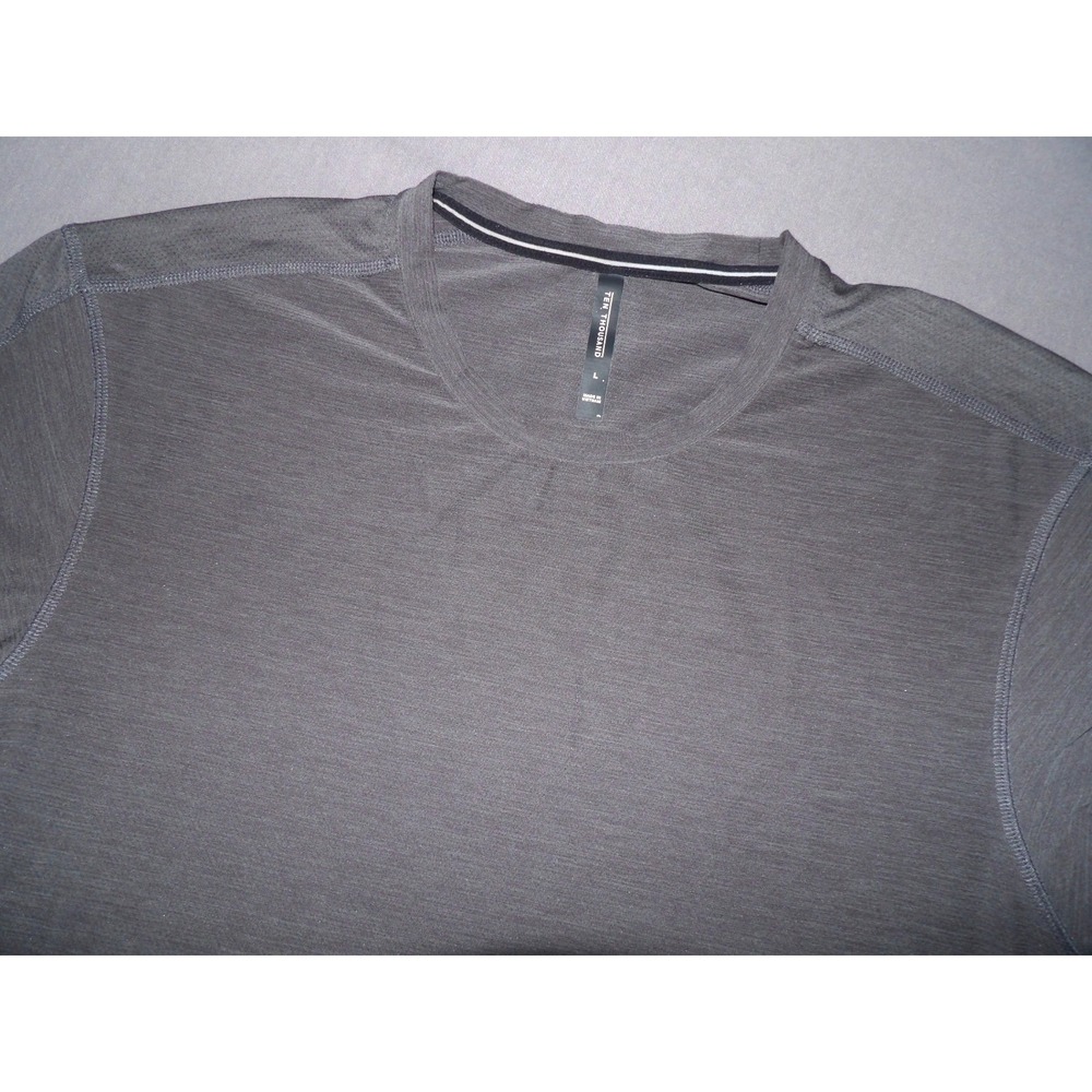 Ten Thousand Short Sleeved Gray The Versatile T-Shirt Athletic GYM Men's Large